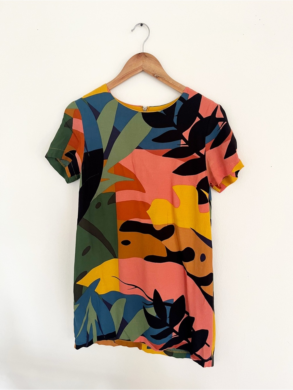 Olivaceous Colorblock Tropical Print Short Sleeve Top - Multi